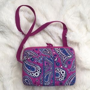 Hardshell iPad Carrying Case